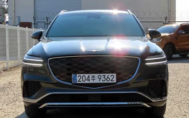 GV70 중고차 GV70 2.5T 가솔린 AWD 매물 사진 8 - 2024/07 31,683km